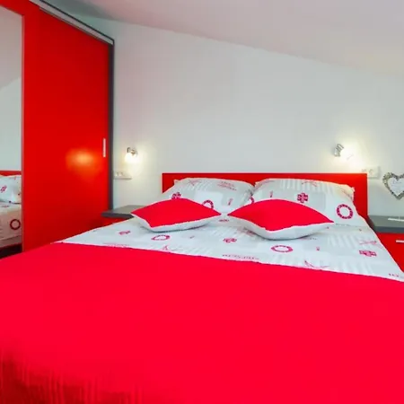 Grljusic - One Bedroom With Sea View 207 아파트 *