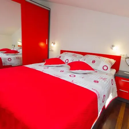 Grljusic - One Bedroom With Sea View 207